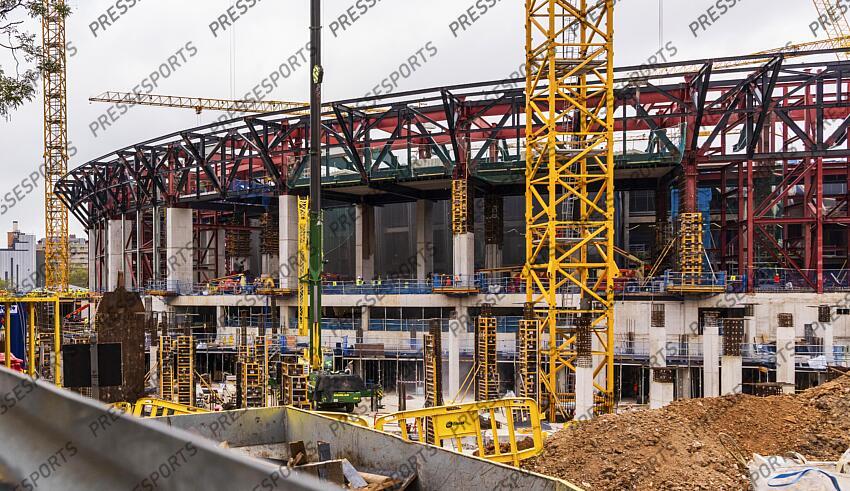 FOOT 2024 MAGAZINE TRAVAUX CAMP NOU