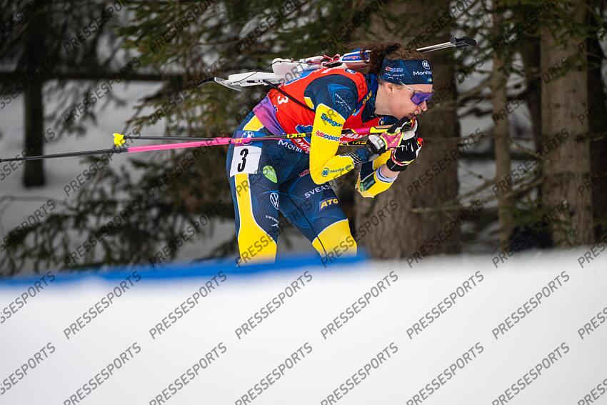 ANTHOLZ-ANTERSELVA, ITALY - JANUARY 26: Hanna Oeberg of Team Sweden in action during the BMW IBU World Cup Women's Relay on January 26, 2025 in Antholz-Anterselva, Italy. (Photo by Kevin Voigt/Agence Zoom) RELAIS FEMMES ANTHOLZ ANTERSELVA 