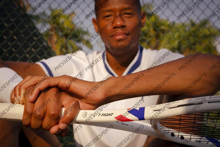 christopher eubanks MAGAZINE CHRISTOPHER EUBANKS - prise de vue pour la marque de raquette Tecnifibre 
