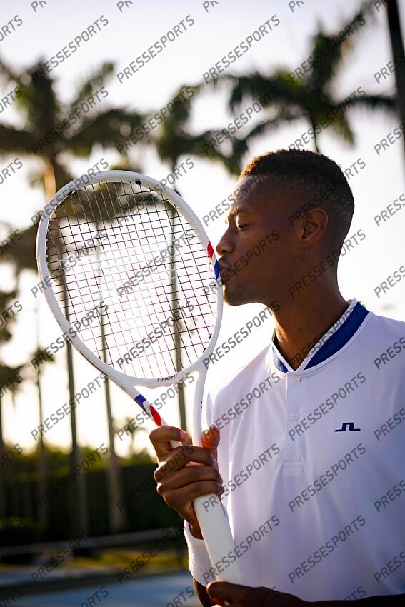 christopher eubanks MAGAZINE CHRISTOPHER EUBANKS - prise de vue pour la marque de raquette Tecnifibre 