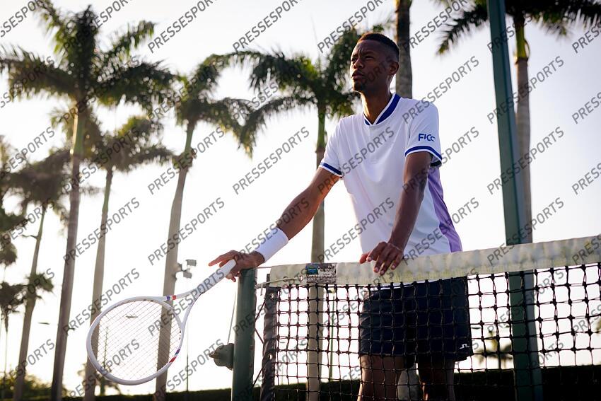 christopher eubanks MAGAZINE CHRISTOPHER EUBANKS - prise de vue pour la marque de raquette Tecnifibre 