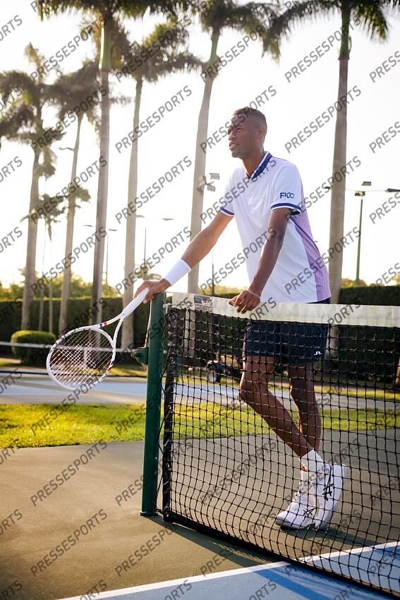 christopher eubanks MAGAZINE CHRISTOPHER EUBANKS - prise de vue pour la marque de raquette Tecnifibre 