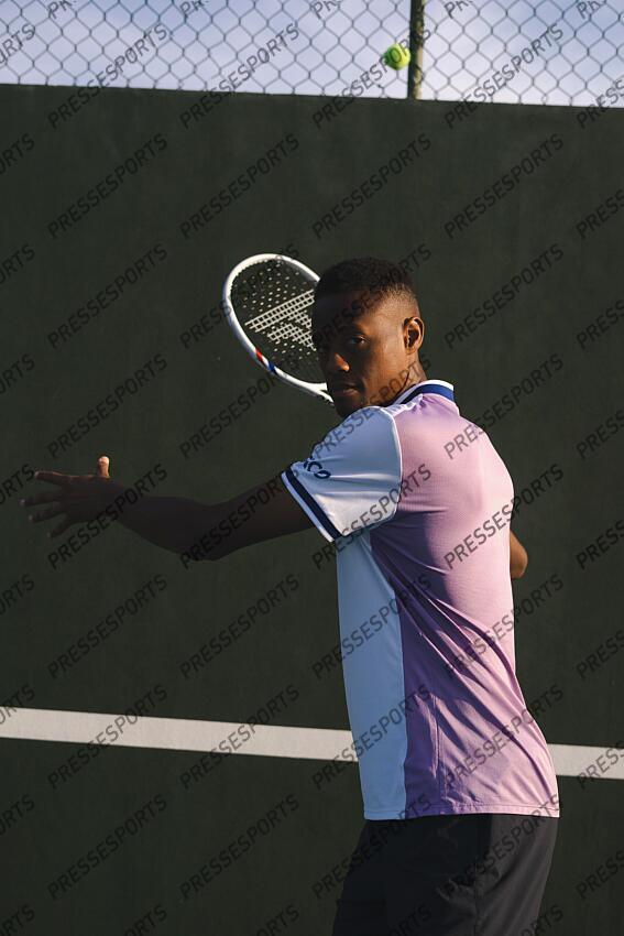 christopher eubanks MAGAZINE CHRISTOPHER EUBANKS - prise de vue pour la marque de raquette Tecnifibre 