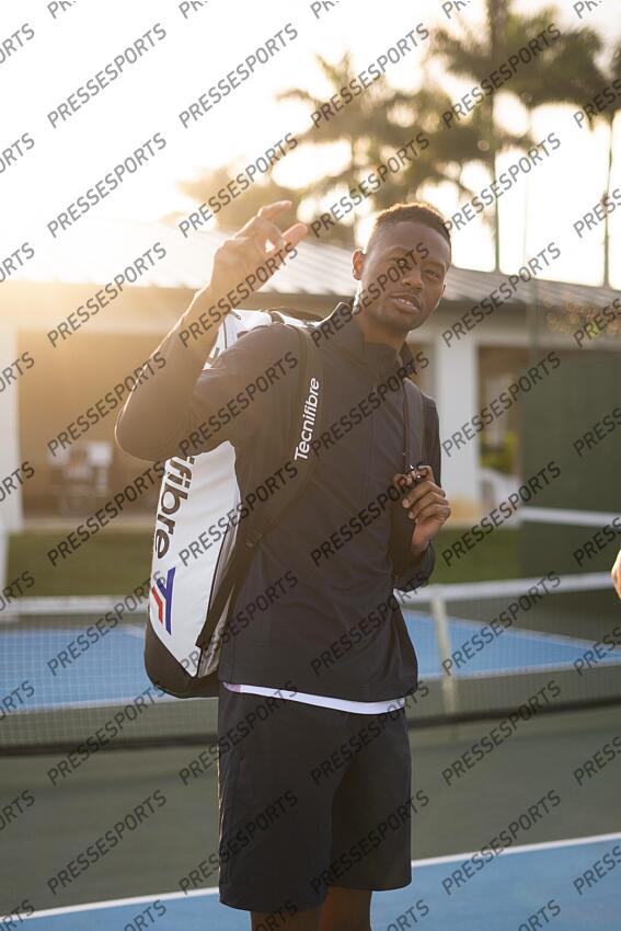 christopher eubanks MAGAZINE CHRISTOPHER EUBANKS - prise de vue pour la marque de raquette Tecnifibre 