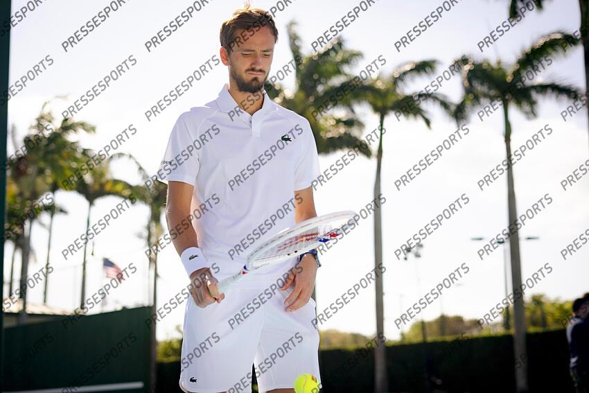 Medvedev (Daniil) - (rus) prise de vue pour la marque de raquette Tecnifibre MAGAZINE DANIIL MEDVEDEV 