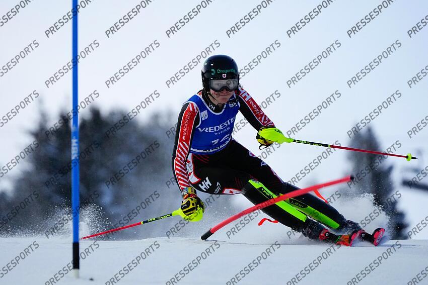 COURCHEVEL, FRANCE - JANUARY 30: Laurence St-germain of Team Canada competes during the Audi FIS Alpine Ski World Cup Women's Slalom on January 30, 2025 in Courchevel, France. (Photo by Millo Moravski/Agence Zoom) SLALOM FEMMES COURCHEVEL 