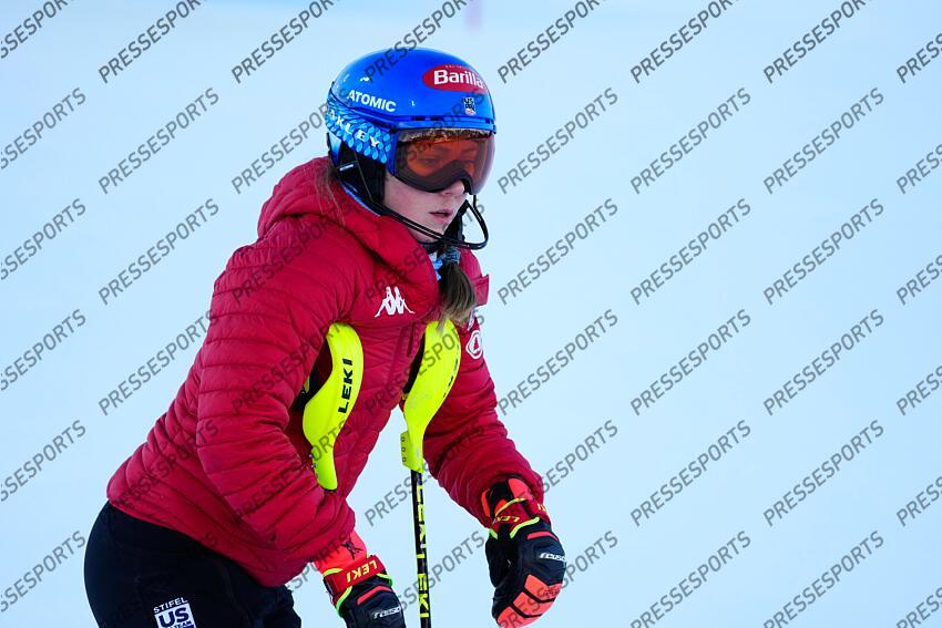 COURCHEVEL, FRANCE - JANUARY 30: Mikaela Shiffrin of Team United States inspects the course during the Audi FIS Alpine Ski World Cup Women's Slalom on January 30, 2025 in Courchevel, France. (Photo by Millo Moravski/Agence Zoom) SLALOM FEMMES COURCHEVEL 