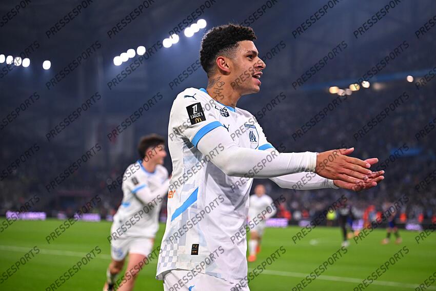 luis henrique MARSEILLE-LYON (3-2) joie du but 3-2 d eluis henrique 