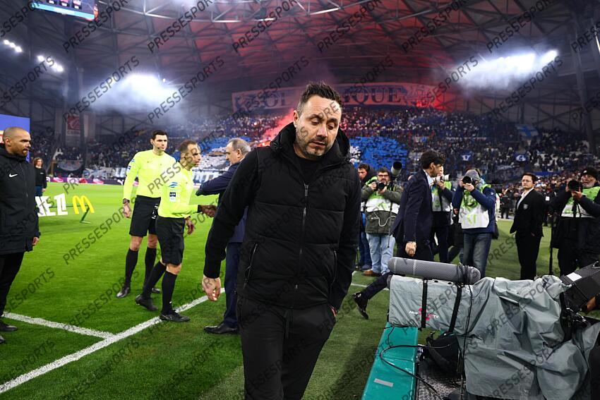 de zerbi (roberto) MARSEILLE-LYON (3-2) fonseca (paulo) entraineur lyon au 2d plan à droite 