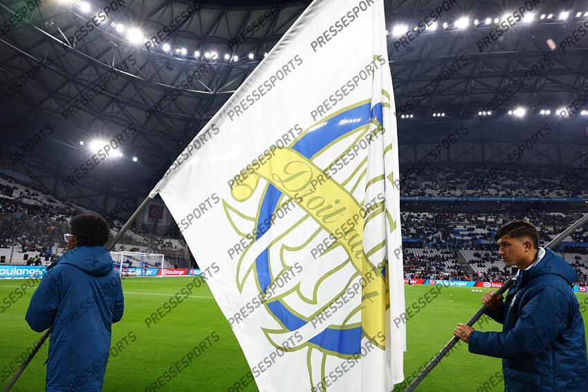 MARSEILLE-LYON (3-2) drapeau marseille 
