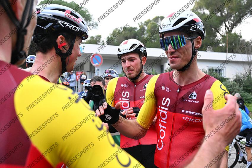 GRAND PRIX DE MARSEILLE / MARSEILLE / 02-02-2025 / PHOTO BRUNO BADE / VALENTIN FERRON (FRA) VAINQUEUR ET SES COEQUIPIERS APRES L'ARRIVEE / A DROITE ANTHONY PEREZ / GRAND PRIX LA MARSEILLAISE 
