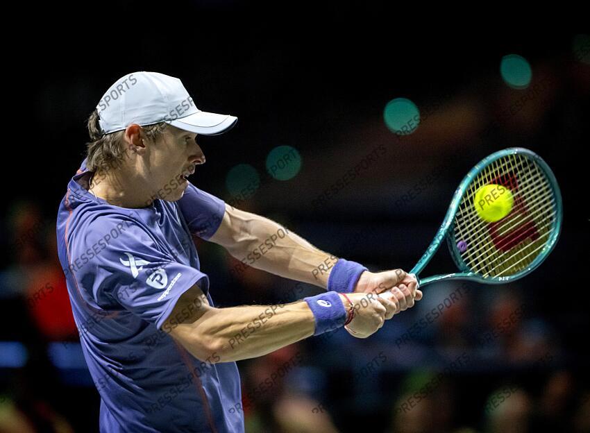 ROTTERDAM - Alex de Minaur (AUS) in action against David Goffin (BEL) on the second day of the ABN AMRO Open tennis tournament in Ahoy. ANP SANDER KING TOURNOI DE ROTTERDAM 