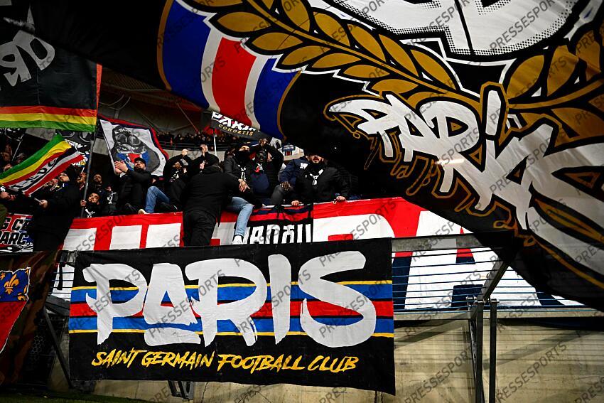 LE MANS-PSG (0-2) COLLECTIF ULTRAS PSG 