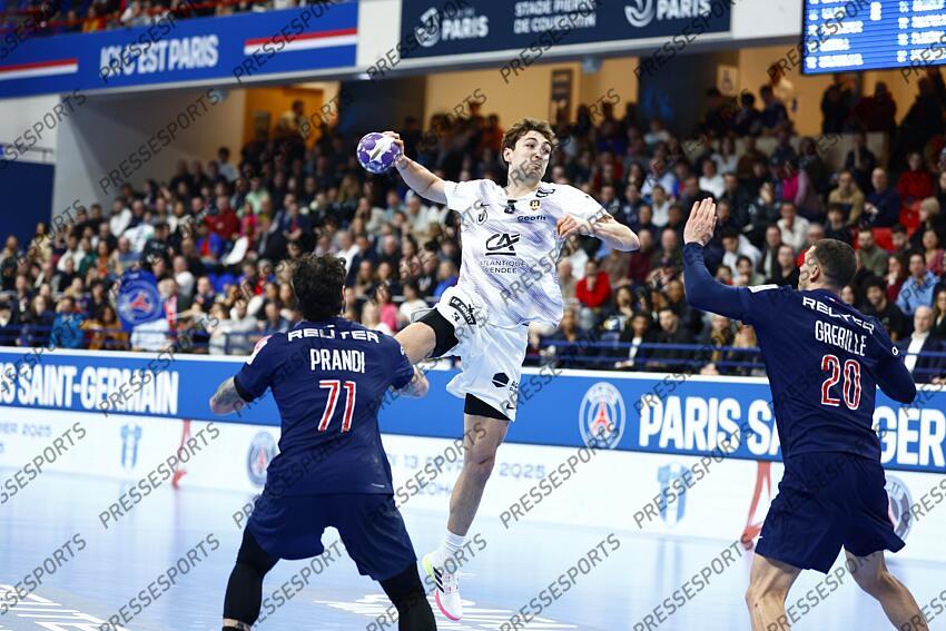 briet (thibaud) PSG HANDBALL-NANTES (40-39) prandi (elohim) grebille (mathieu) 