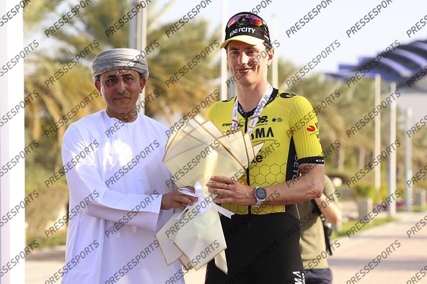 Tour of Oman 2025 - 14th Edition - 4th stage Oman Across Ages Museum - Oman Convention and Exhibition Center 181,5 km - 11/02/2025 - Olav Kooij (NED – Team Visma - Lease a Bike) - photo Alessandro Perrone/SprintCyclingAgency©2025 OMAN ACROSS AGES MUSEUM/OMAN CONVENTION CENTER 