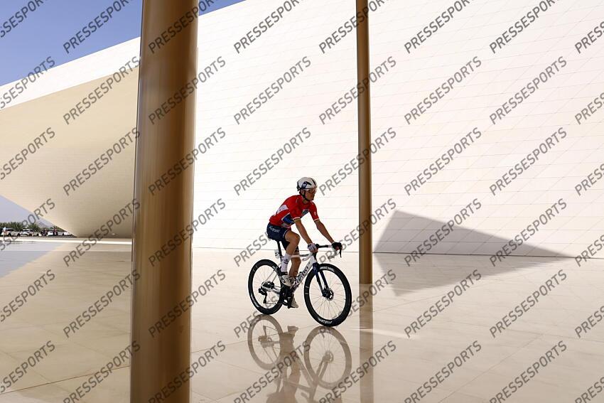 Tour of Oman 2025 - 14th Edition - 4th stage Oman Across Ages Museum - Oman Convention and Exhibition Center 181,5 km - 11/02/2025 - David Gaudu (FRA - Groupama - FDJ) - photo Alessandro Perrone/SprintCyclingAgency©2025 OMAN ACROSS AGES MUSEUM/OMAN CONVENTION CENTER 