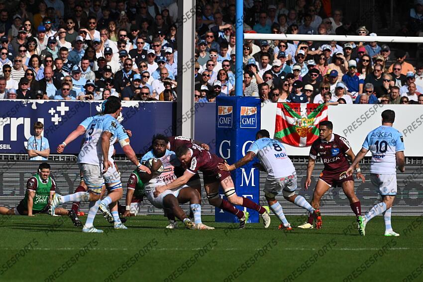 tagi (luke) swinton (lachlan) BAYONNE-BORDEAUX BEGLES (36-32) 