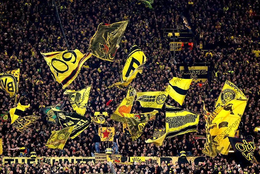FOOT LIGUE DES CHAMPIONS BARRAGES 2025 BORUSSIA DORTMUND-SPORTING PORTUGAL (0-0)