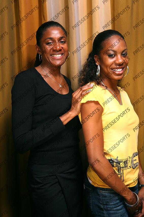 ATHLETISME 2007 MAGAZINE RICHARDS