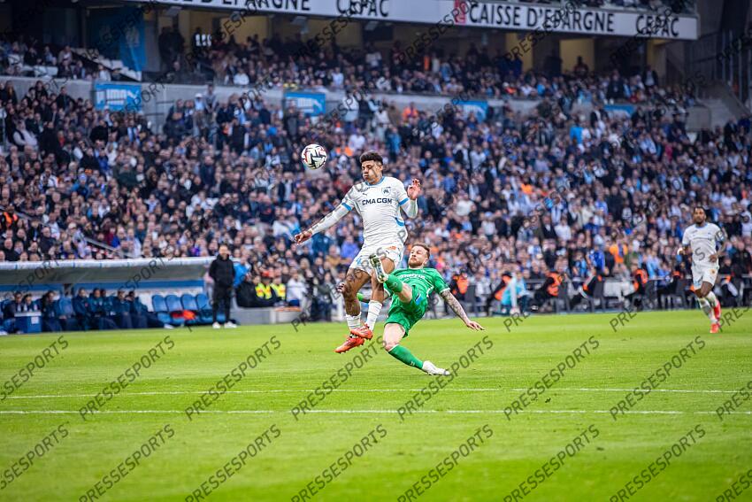 FOOT - 22e journée de Ligue 1 - OM / ASSE - LUIS HERNIQUE et CORNUD pierre MARSEILLE-SAINT-ETIENNE (5-1) 