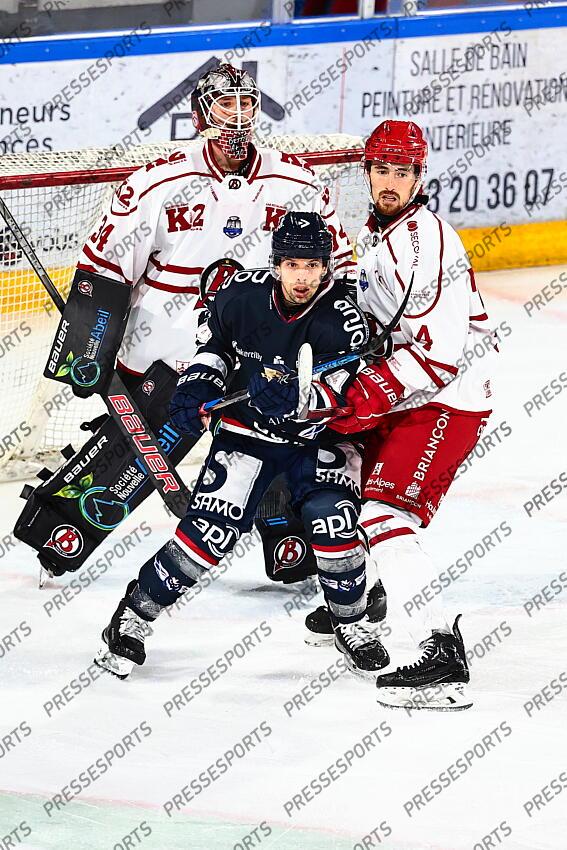 Hockey sur Glace / GRIFFEN OUTHOUSE (Gardien) / VALERE VRIELYNCK / Marius SERER (Angers) - Angers Vs Briançon - Score Final 5-2 / Ligue Magnus 2024-2025 / 4ème Journée / Ice Parc / Angers / Pays de la Loire / Maine et Loire / France ANGERS-BRIANCON (5-2) ANGERS-BRIANCON (5-2) 