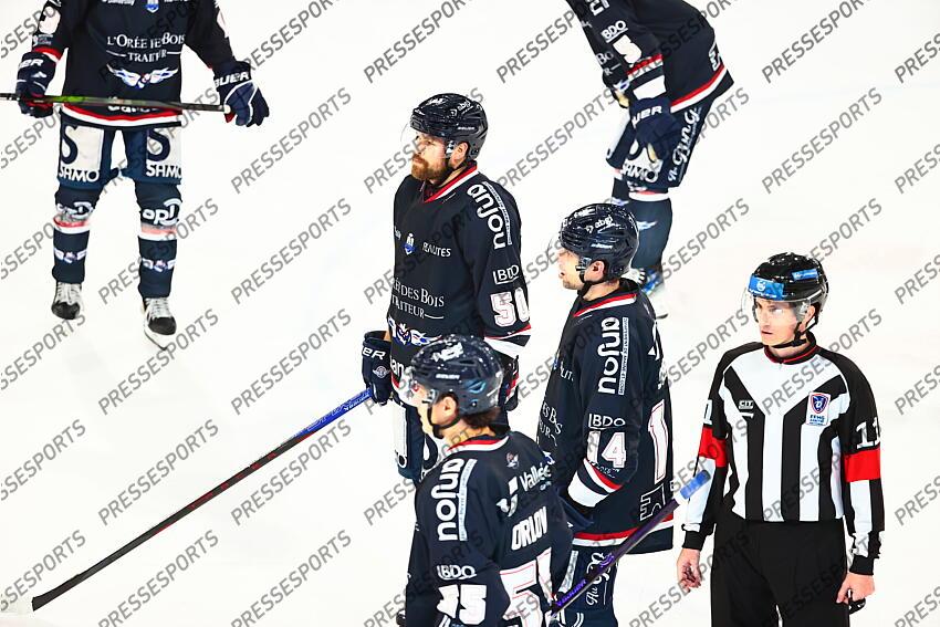 Hockey sur Glace - Angers Vs Briançon - Score Final 5-2 / Ligue Magnus 2024-2025 / 4ème Journée / Ice Parc / Angers / Pays de la Loire / Maine et Loire / France ANGERS-BRIANCON (5-2) ANGERS-BRIANCON (5-2) 