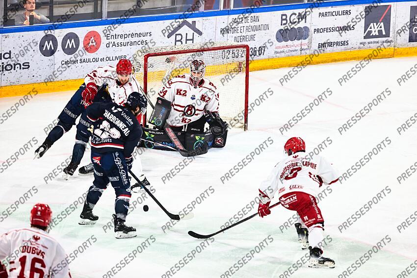 Hockey sur Glace - Angers Vs Briançon - Score Final 5-2 / Ligue Magnus 2024-2025 / 4ème Journée / Ice Parc / Angers / Pays de la Loire / Maine et Loire / France ANGERS-BRIANCON (5-2) ANGERS-BRIANCON (5-2) 