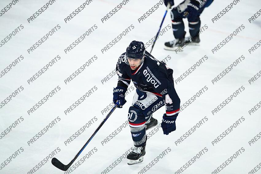 Braeden SHAW (Angers) / Hockey sur Glace / Ligue Magnus 2024-2025 / 22ème Journée / Ducs d'Angers Vs Dragons de Rouen / Patinoire IceParc / Angers / Maine et Loire / Pays de la Loire / France ANGERS-ROUEN (0-3) 