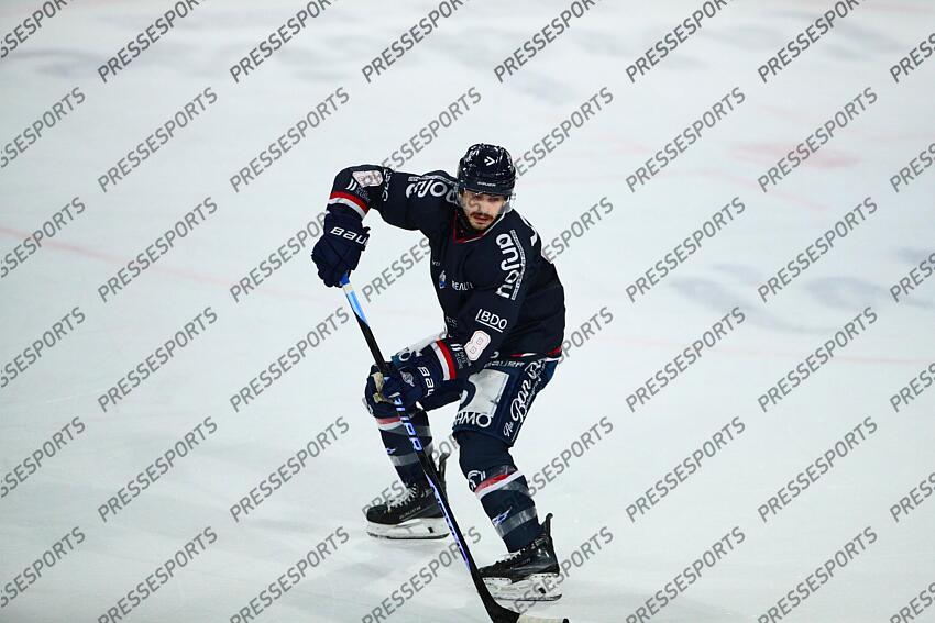 Neil MANNING (Angers) /Hockey sur Glace / Ligue Magnus 2024-2025 / 22ème Journée / Ducs d'Angers Vs Dragons de Rouen / Patinoire IceParc / Angers / Maine et Loire / Pays de la Loire / France ANGERS-ROUEN (0-3) 
