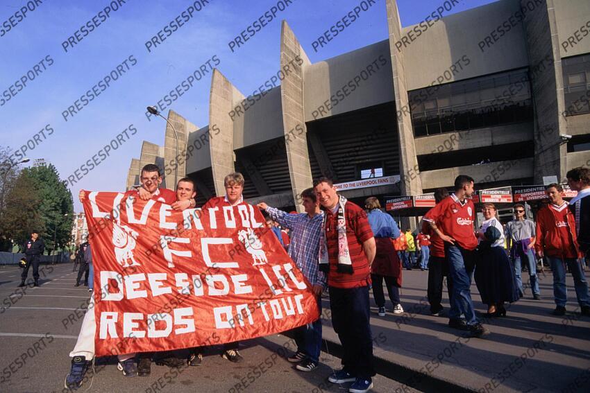FOOT COUPE DES COUPES 1997 PSG-LIVERPOOL (3-0)
