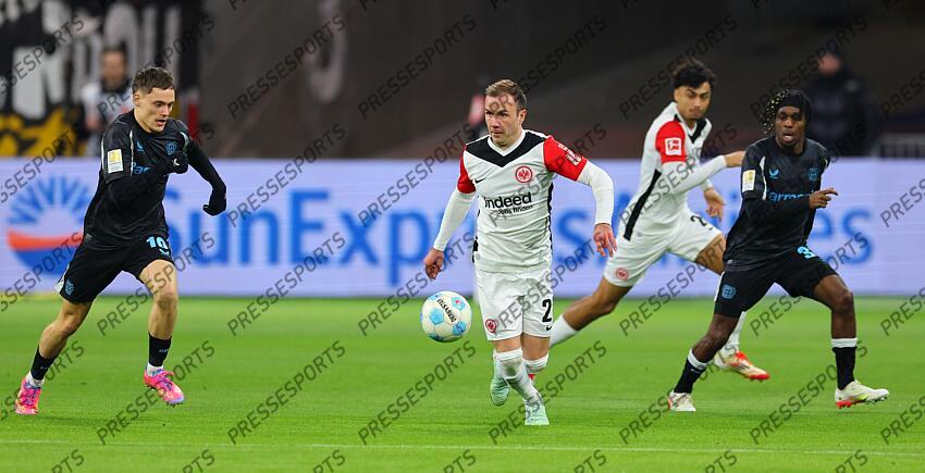 v.l. Florian Wirtz, Mario Goetze (Frankfurt) Frankfurt, 01.03.2025, Fussball, Bundesliga, Eintracht Frankfurt - Bayer 04 Leverkusen EINTRACHT FRANCFORT-BAYER 04 LEVERKUSEN (1-4) 