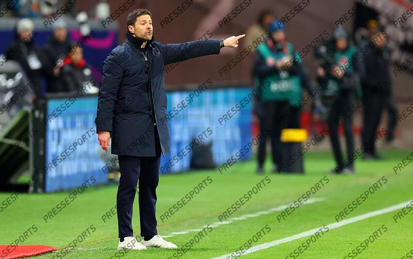 Trainer Xabi Alonso (Leverkusen) Frankfurt, 01.03.2025, Fussball, Bundesliga, Eintracht Frankfurt - Bayer 04 Leverkusen EINTRACHT FRANCFORT-BAYER 04 LEVERKUSEN (1-4) 