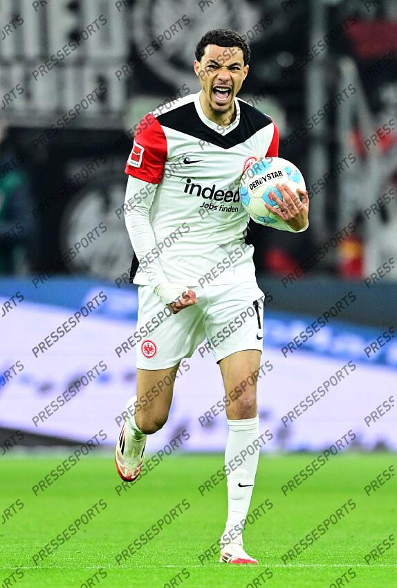 1:3 Tor, Jubel, Torschuetze Hugo Ekitike (Frankfurt) Frankfurt, 01.03.2025, Fussball, Bundesliga, Eintracht Frankfurt - Bayer 04 Leverkusen EINTRACHT FRANCFORT-BAYER 04 LEVERKUSEN (1-4) 
