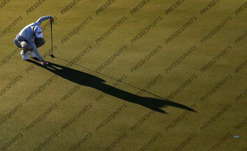 Feb 6, 2025; Scottsdale, Arizona, USA; Sam Burns places his ball down as he prepares to hit it into hole 10 during the first round of the WM Phoenix Open golf tournament. Mandatory Credit: Aryanna Frank-Imagn Images PGA: WM Phoenix Open - First Round 
