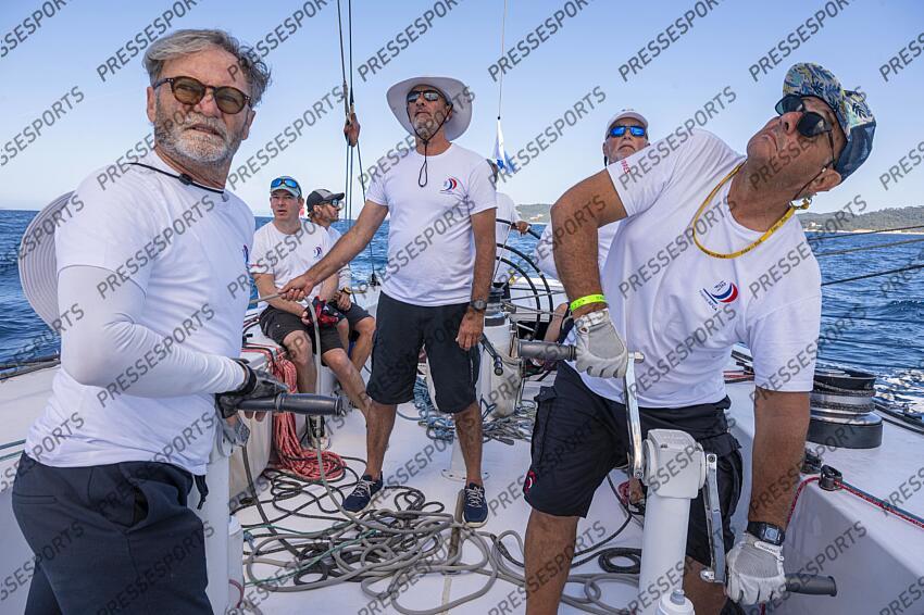 NAVIGATION A BORD DU 12M JI FRANCE, ANCIEN BATEAU AYANT PARTICIPE A LA COUPE DE L'AMERICA. ILE DE PORQUEROLLES, FRANCE, LE 17 JUIN 2024. PHOTO: BERNARD LE BARS MAGAZINE 12 M JI FRANCE 3 
