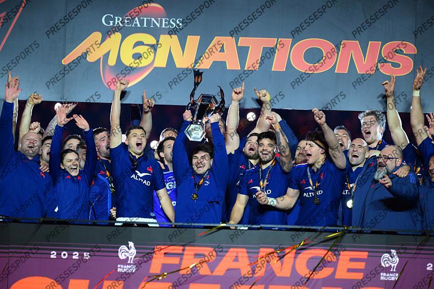 bielle biarrey (louis) dupont (antoine) ntamack (romain) jegou (oscar) FRANCE-ECOSSE (35-16) 