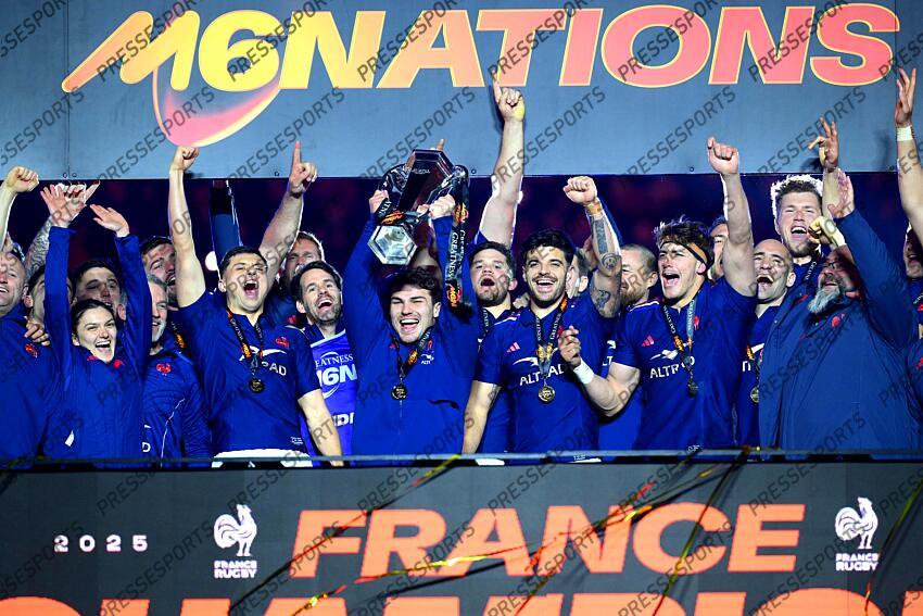 bielle biarrey (louis) dupont (antoine) ntamack (romain) jegou (oscar) FRANCE-ECOSSE (35-16) 
