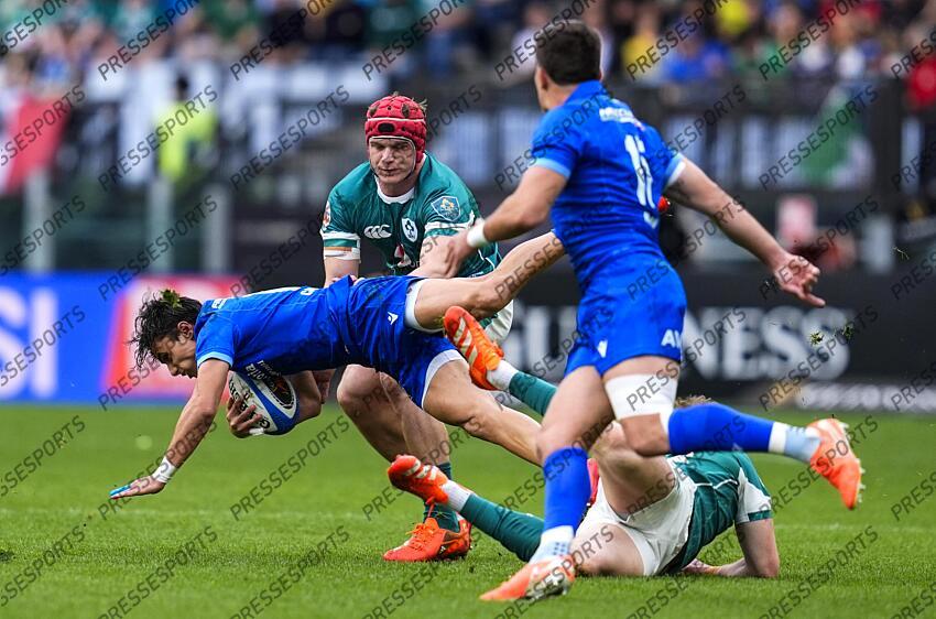 2025 Guinness Six Nations Championship Round 5, Stadio Olimpico, Rome 15/3/2025 Italy vs Ireland Italy’s Ange Capuozzo tackled by Josh van der Flier of Ireland Mandatory Credit ©INPHO/Matteo Ciambelli ITALIE-IRLANDE (17-22) 