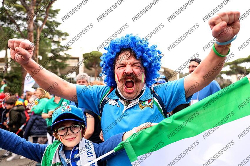 2025 Guinness Six Nations Championship Round 5, Stadio Olimpico, Rome, Italy 15/3/2025 Italy vs Ireland A view of Italian fans ahead of the match Mandatory Credit ©INPHO/Billy Stickland ITALIE-IRLANDE (17-22) 