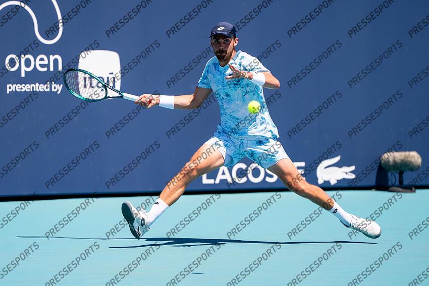 Benjamin Bonzi (FRA) BONZI/FEARNLEY Miami Open 2025 - Hard Rock Stadium 