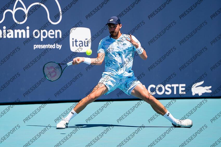 Benjamin Bonzi (FRA) BONZI/FEARNLEY Miami Open 2025 - Hard Rock Stadium 