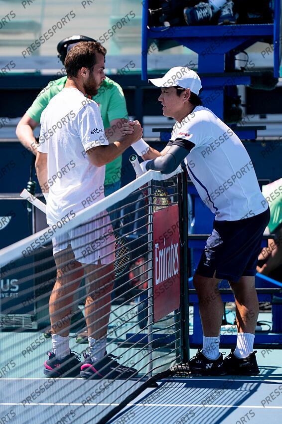 Yoshihito Nishioka (JPN) abandon sur blessure epaule Hugo Gaston (FRA) NISHIOKA/GASTON Miami Open 2025 - Hard Rock Stadium 