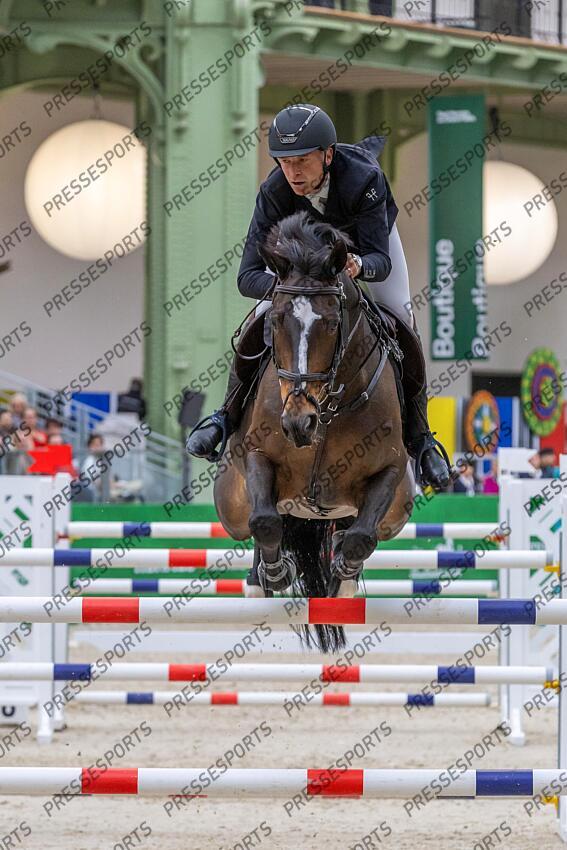 Saut Hermès 2025. Prix Hermès Sellier. Titouan SCHUMACHER (FRA). ILLUSION Eric KNOLL / Presse Sports SAUT HERMES 