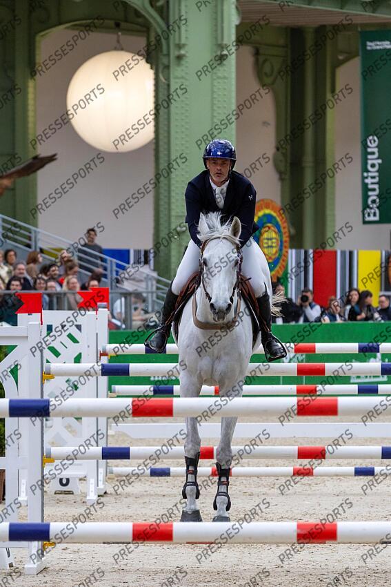 Saut Hermès 2025. Prix Hermès Sellier. Gregory COTTARD (FRA). COCAINE DU VAL Eric KNOLL / Presse Sports SAUT HERMES 