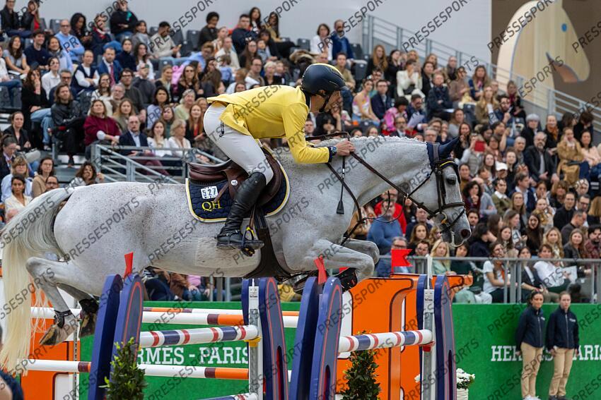 Saut Hermès 2025. Prix Hermès Sellier. Yuri MANSUR (BRA). CLARIQUADA T Eric KNOLL / Presse Sports SAUT HERMES 