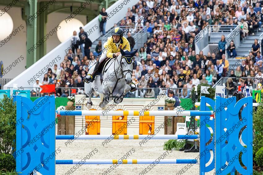 Saut Hermès 2025. Prix Hermès Sellier. Yuri MANSUR (BRA). CLARIQUADA T Eric KNOLL / Presse Sports SAUT HERMES 