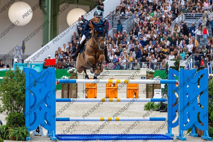 Saut Hermès 2025. Prix Hermès Sellier. Denis LYNCH (IRL). BROOKLYN HEIGHTS Eric KNOLL / Presse Sports SAUT HERMES 
