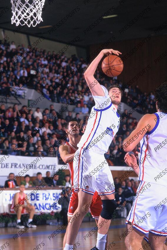 BASKET ELIMINATOIRES EURO 1997 1996 FRANCE-SUISSE