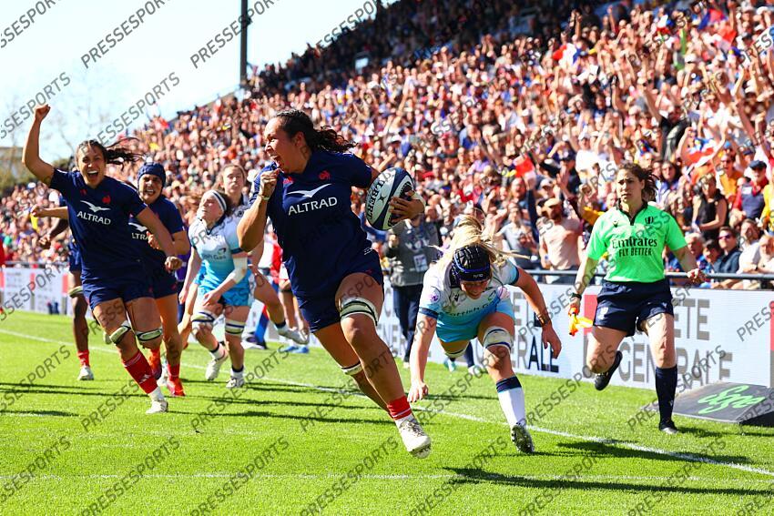 feleu (teani) FRANCE-ECOSSE (38-15) action du 2e essai français, 61' feleu (manae) a gauche L'(30/03/2025) 