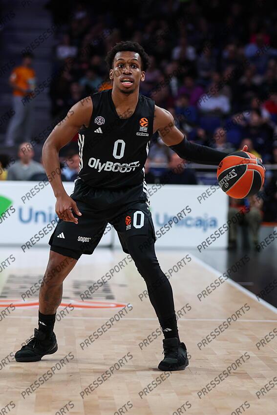 Tj Shorts of Paris Basketball in action during the Turkish Airlines EuroLeague Regular Season Round 33 match between Real Madrid and Paris Basketball at Movistar Arena on April 03, 2025 in Madrid, Spain. REAL MADRID-PARIS BASKETBALL (105-104) 